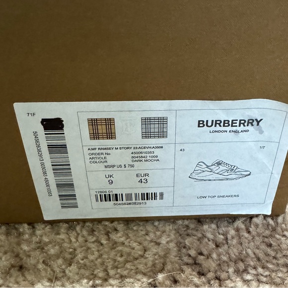 Brown Burberry Men's A MF Ramsey M Story 23 - size 9 - Picture 4 of 6